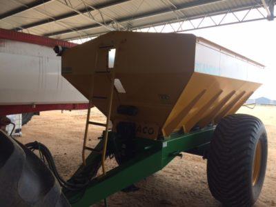 Photo 5. Landaco TS10000 spreader