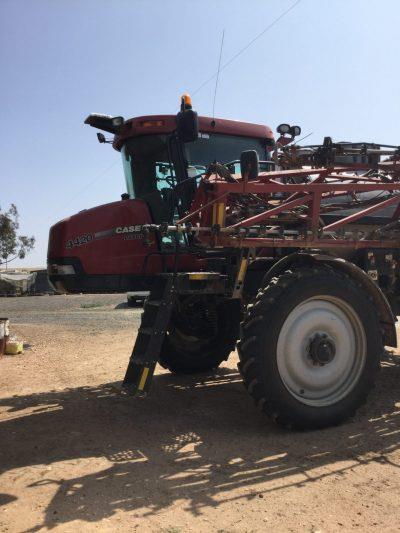 Photo 4. Case IH 4420 PATRIOT self prpelled sprayer