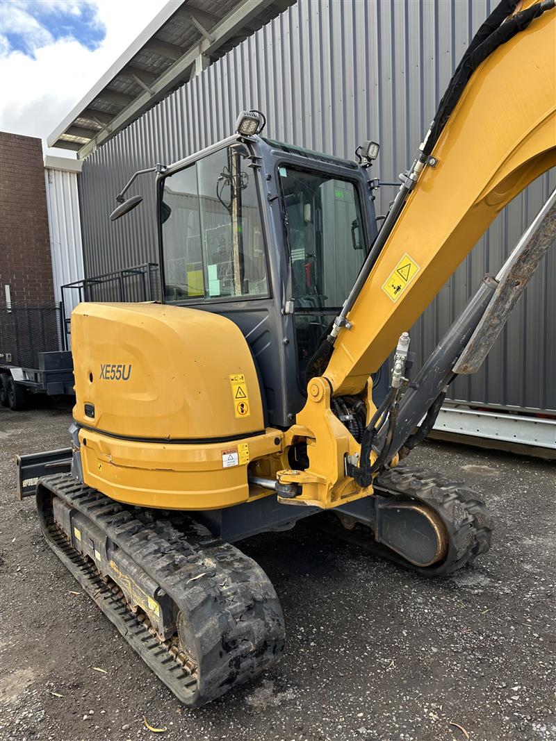 Photo 4. XCMG XE55U excavator