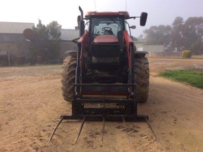 Photo 5. Case IH Puma 165 CVT tractor