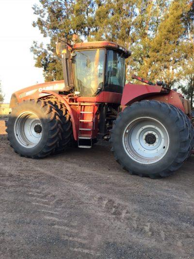 Photo 5. Case IH Steiger 400 Classic tractor