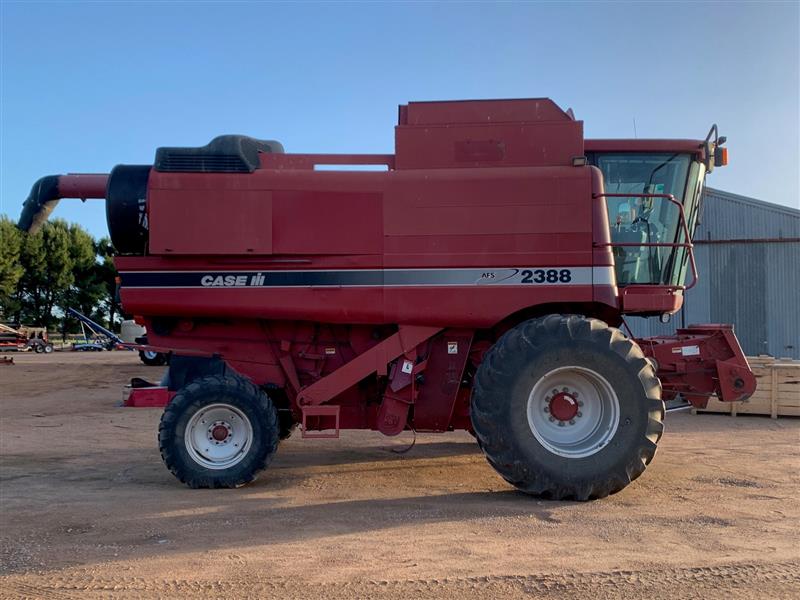 Photo 1. Case IH 2388 Axial Flow Combine & 1042 Front