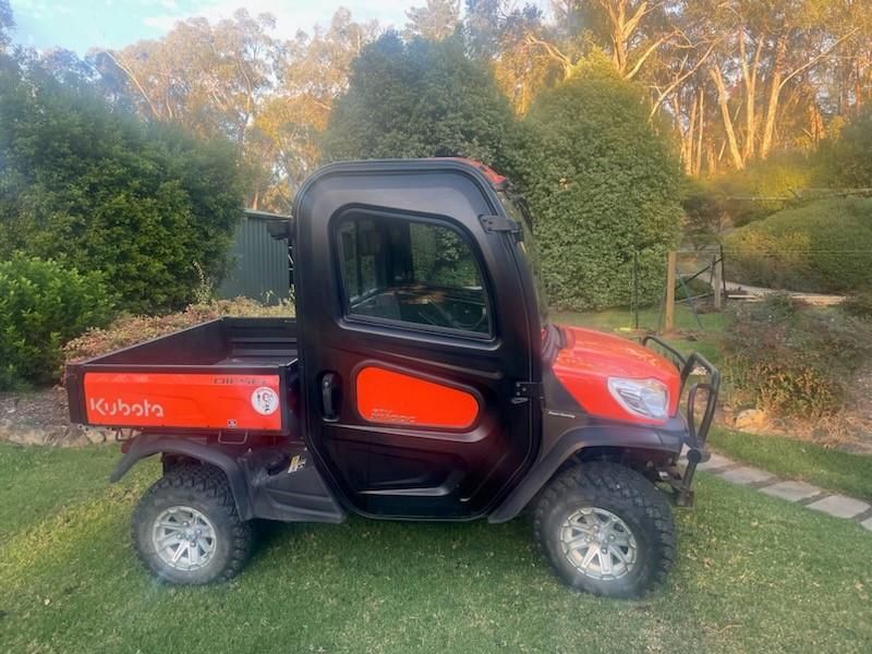 Photo 3. Kubota RTV-X1100 atv