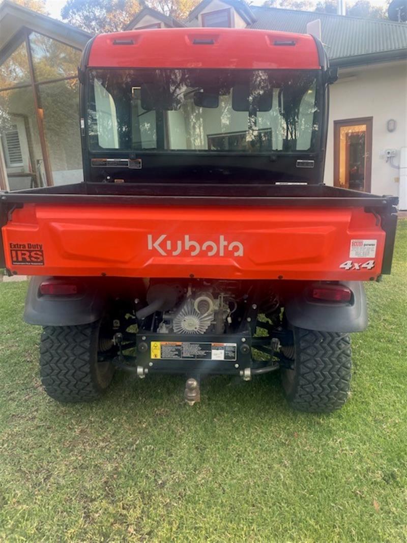 Photo 4. Kubota RTV-X1100 atv