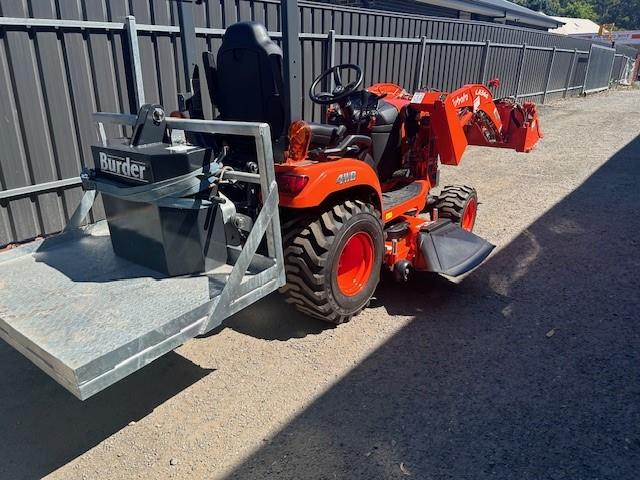 Photo 2. Kubota BX2680