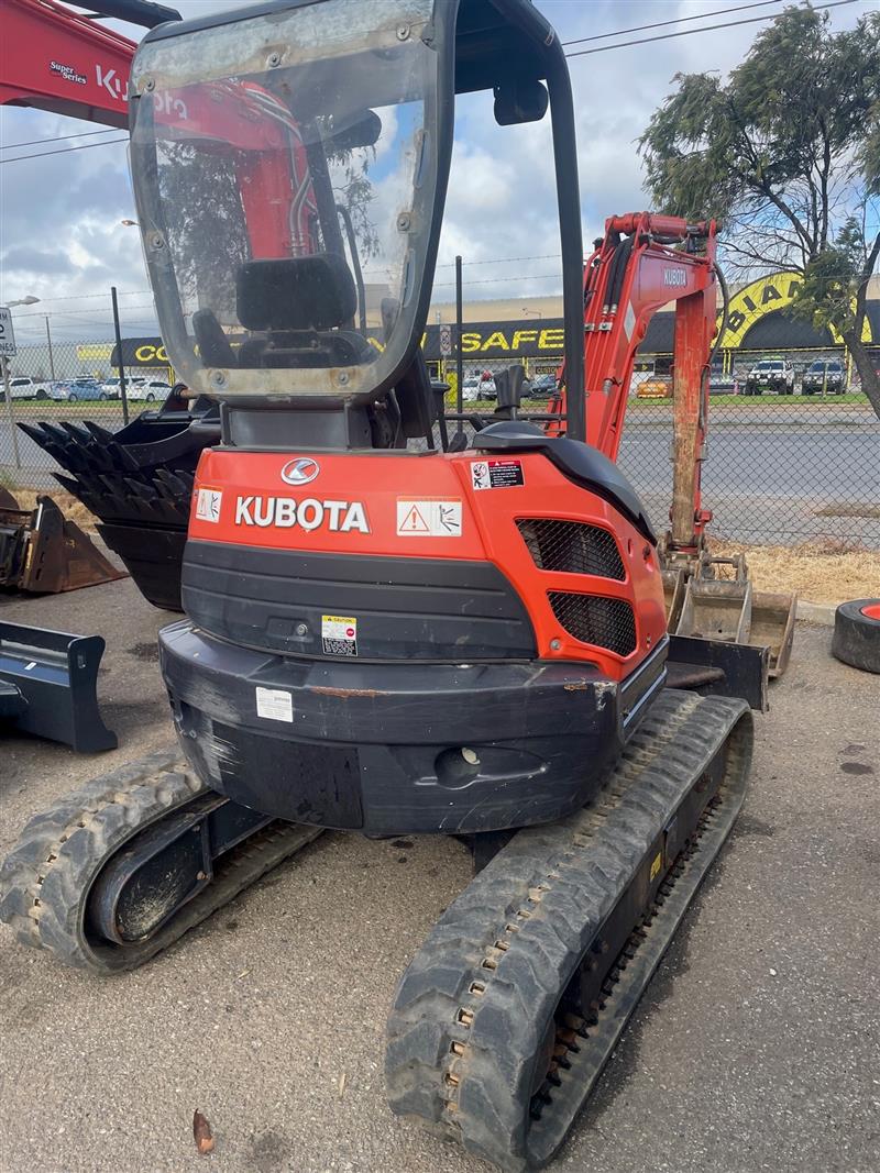 Kubota U253HG, Loaders Excavators Kubota SA, Power Farming