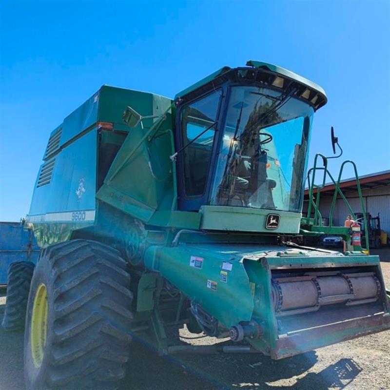John Deere Header 9600