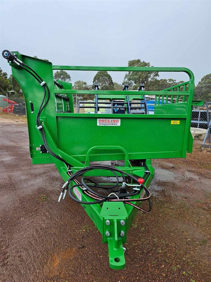 Photo 2. Truline T-Rex Square Bale Feeder
