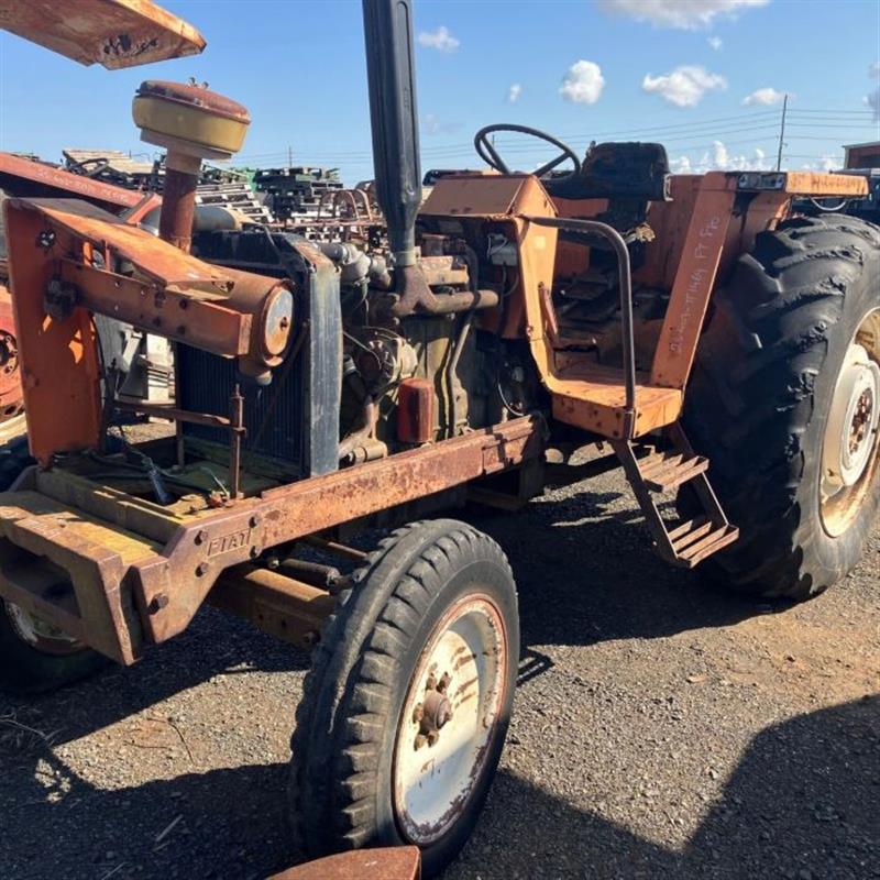 Fiat 880 tractor