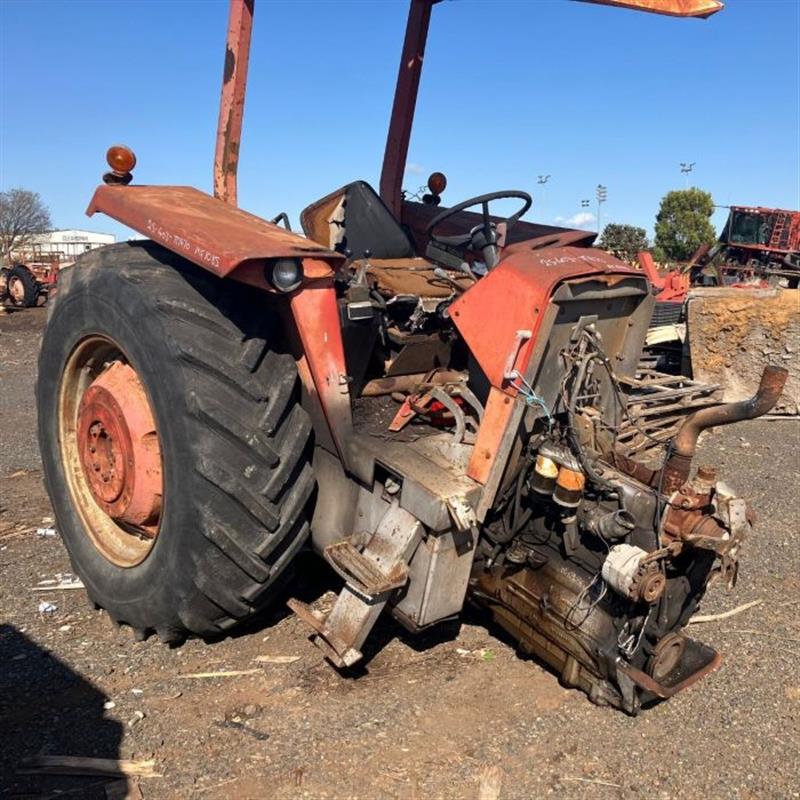 Massey ferguson 1085 tractor