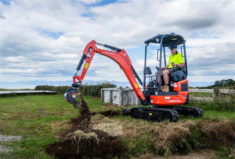 Photo 3. Kubota U17-5 excavator