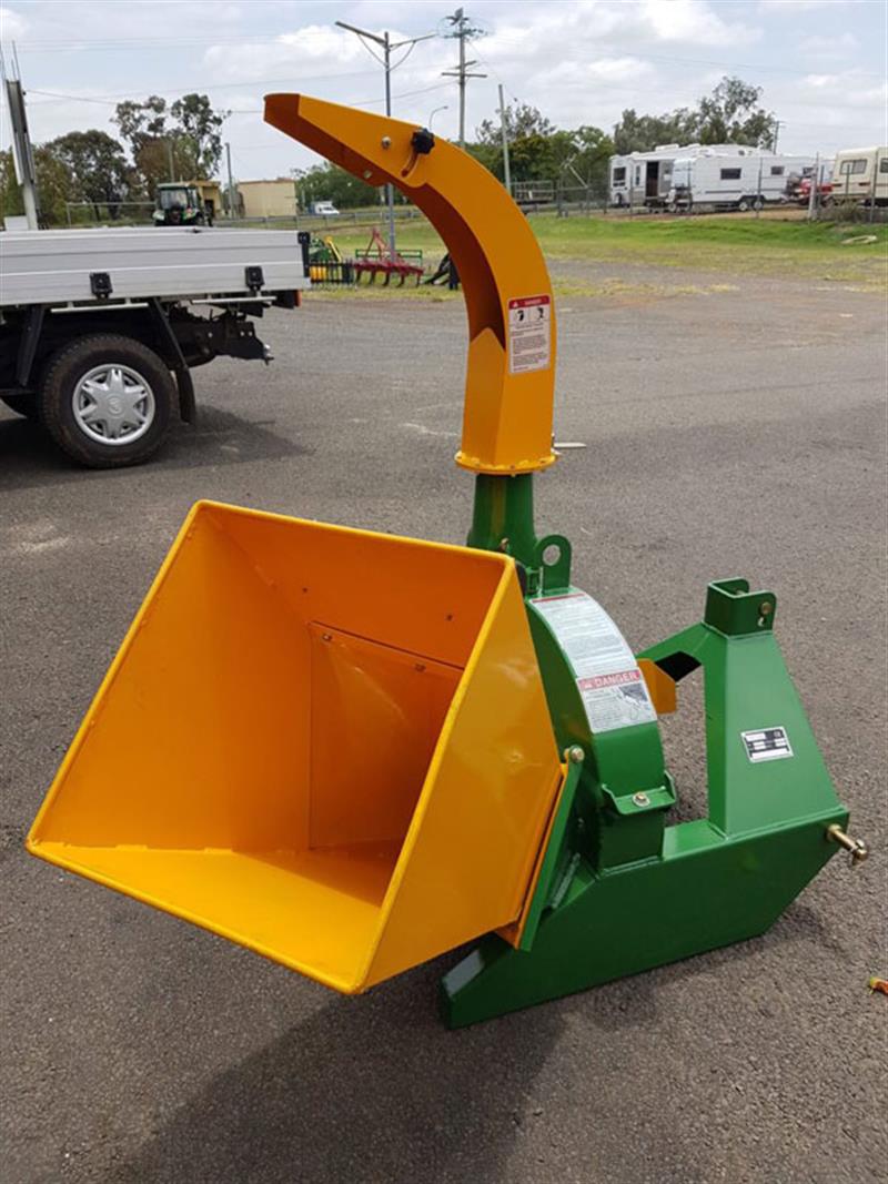 Agking 9inch wood chipper, Tractors AgKIng QLD Power Farming